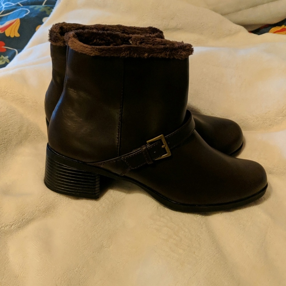 Khombu brown short boot